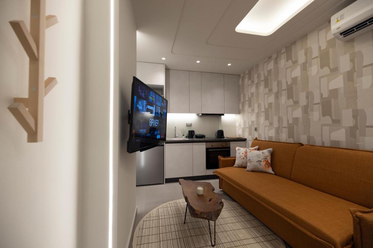 Rizes Suites 3 Thessaloniki Exterior photo